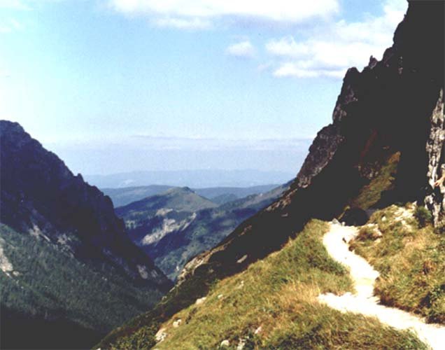 Szlak do Doliny Pięciu Stawów