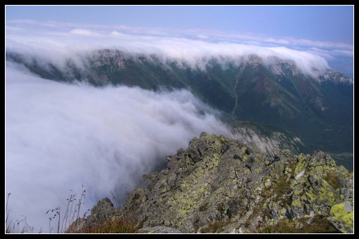 Chmury nad Tatrami Bielskimi z Jagnięcego Szczytu