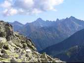 Przełęcz Krzyżne - widok w stronę Gierlacha i Rysów